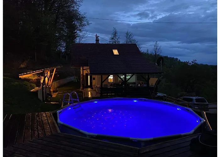 Hiska Na Samem 別荘 Misji Dol