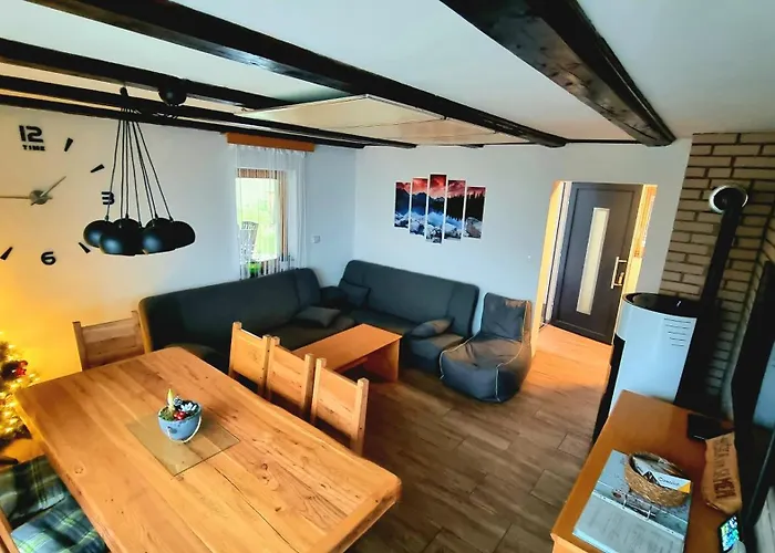 別荘 Hiska Na Samem *